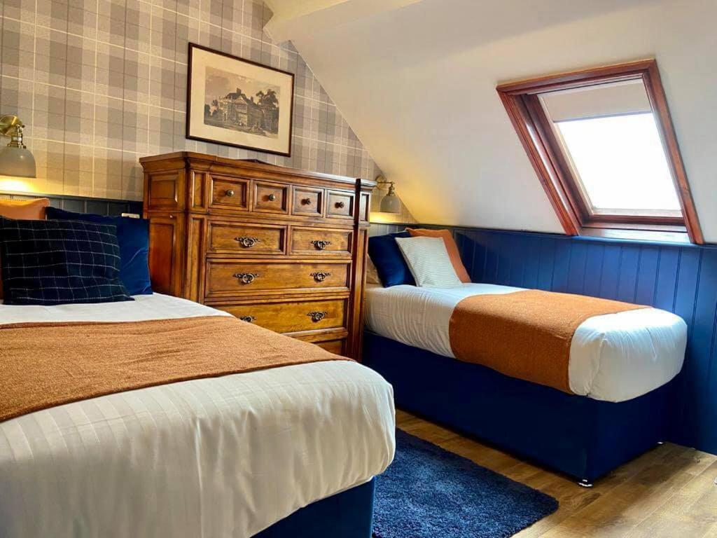 No: 1 The Esplanade Guest Accommodation. Tenby Eksteriør bilde